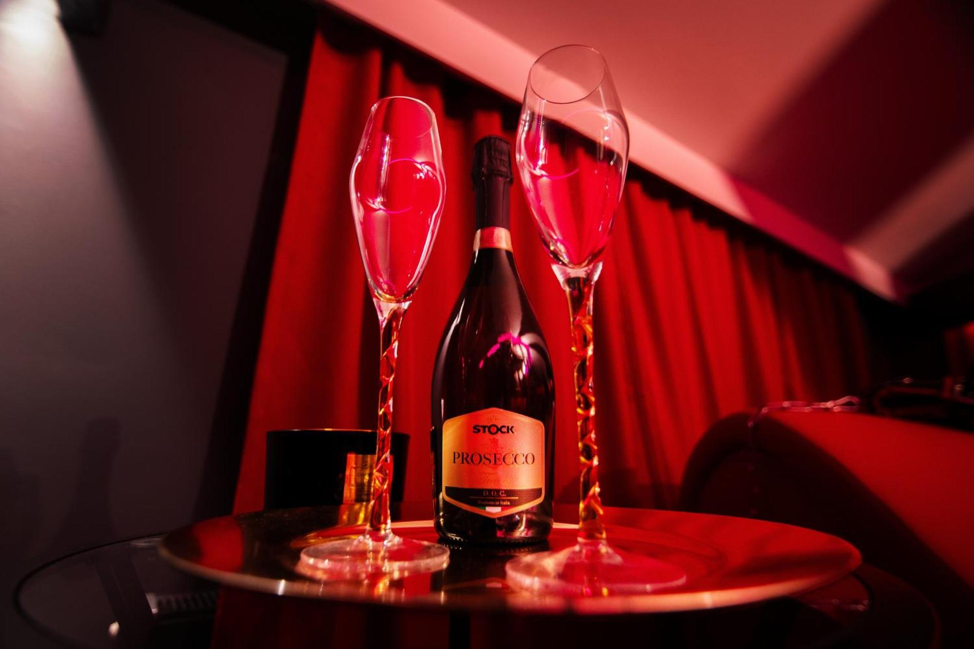 Red Palace Apartament Bdsm Бидгошч Екстериор снимка